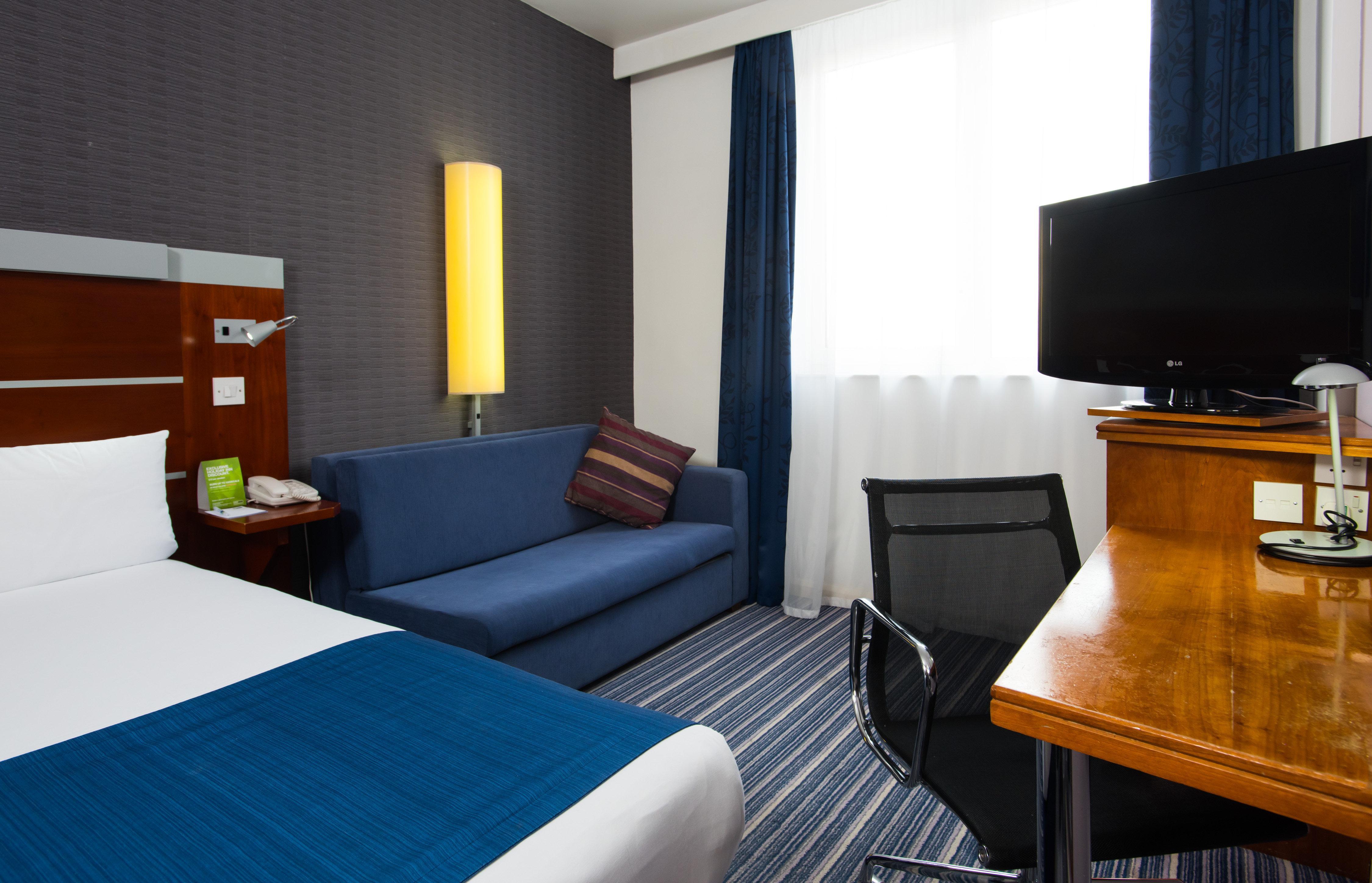Holiday Inn Express London-Wimbledon-South, An Ihg Hotel Eksteriør billede