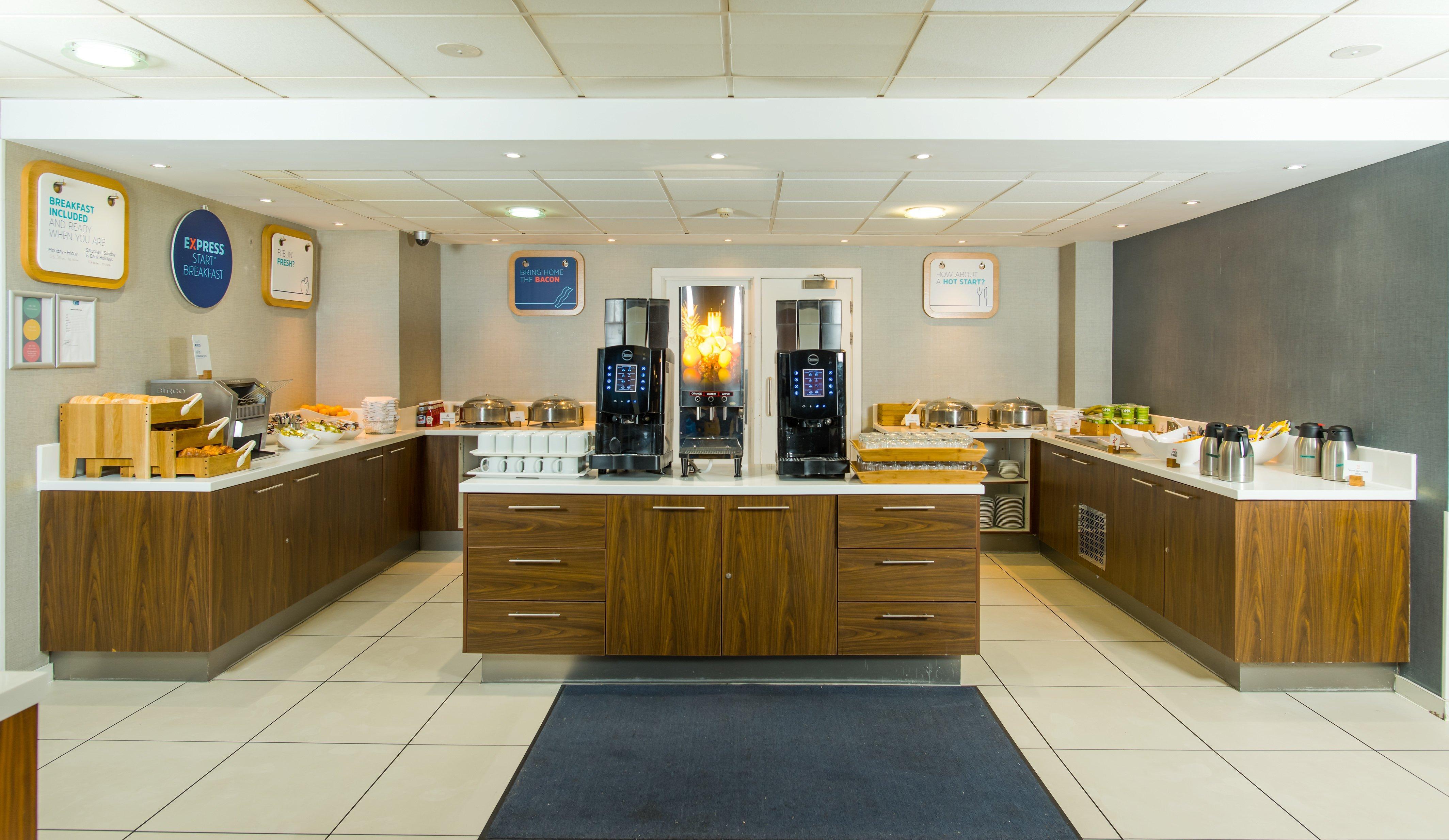 Holiday Inn Express London-Wimbledon-South, An Ihg Hotel Eksteriør billede