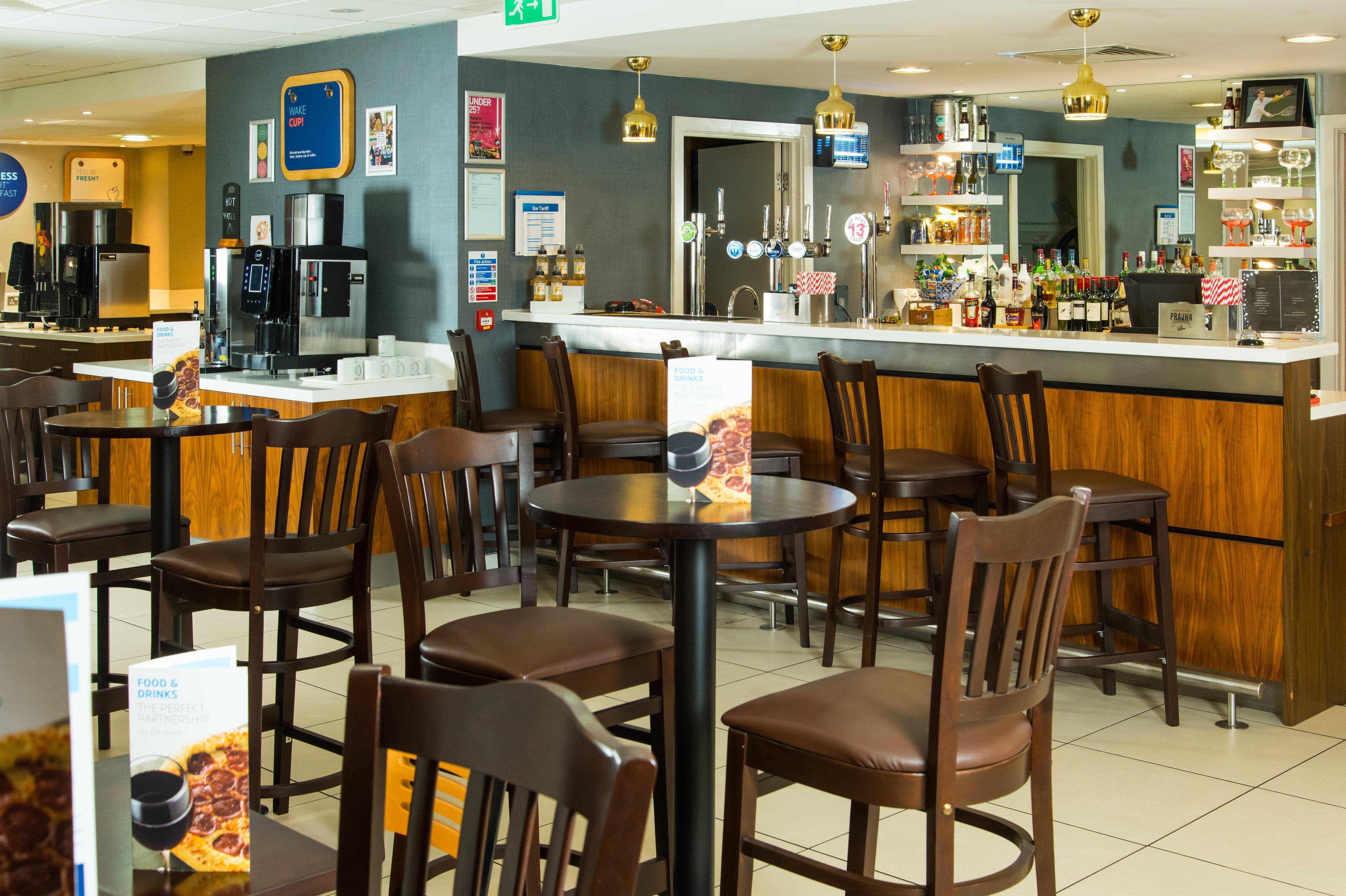 Holiday Inn Express London-Wimbledon-South, An Ihg Hotel Eksteriør billede