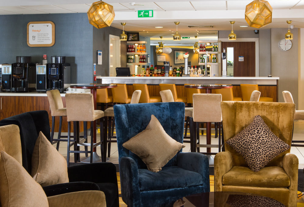Holiday Inn Express London-Wimbledon-South, An Ihg Hotel Eksteriør billede