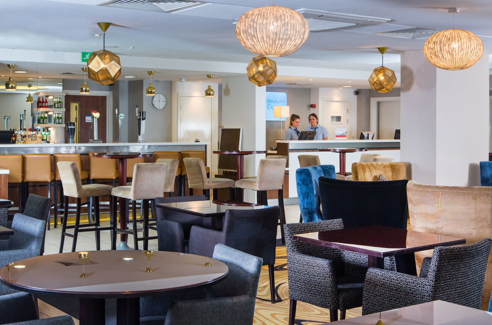 Holiday Inn Express London-Wimbledon-South, An Ihg Hotel Eksteriør billede