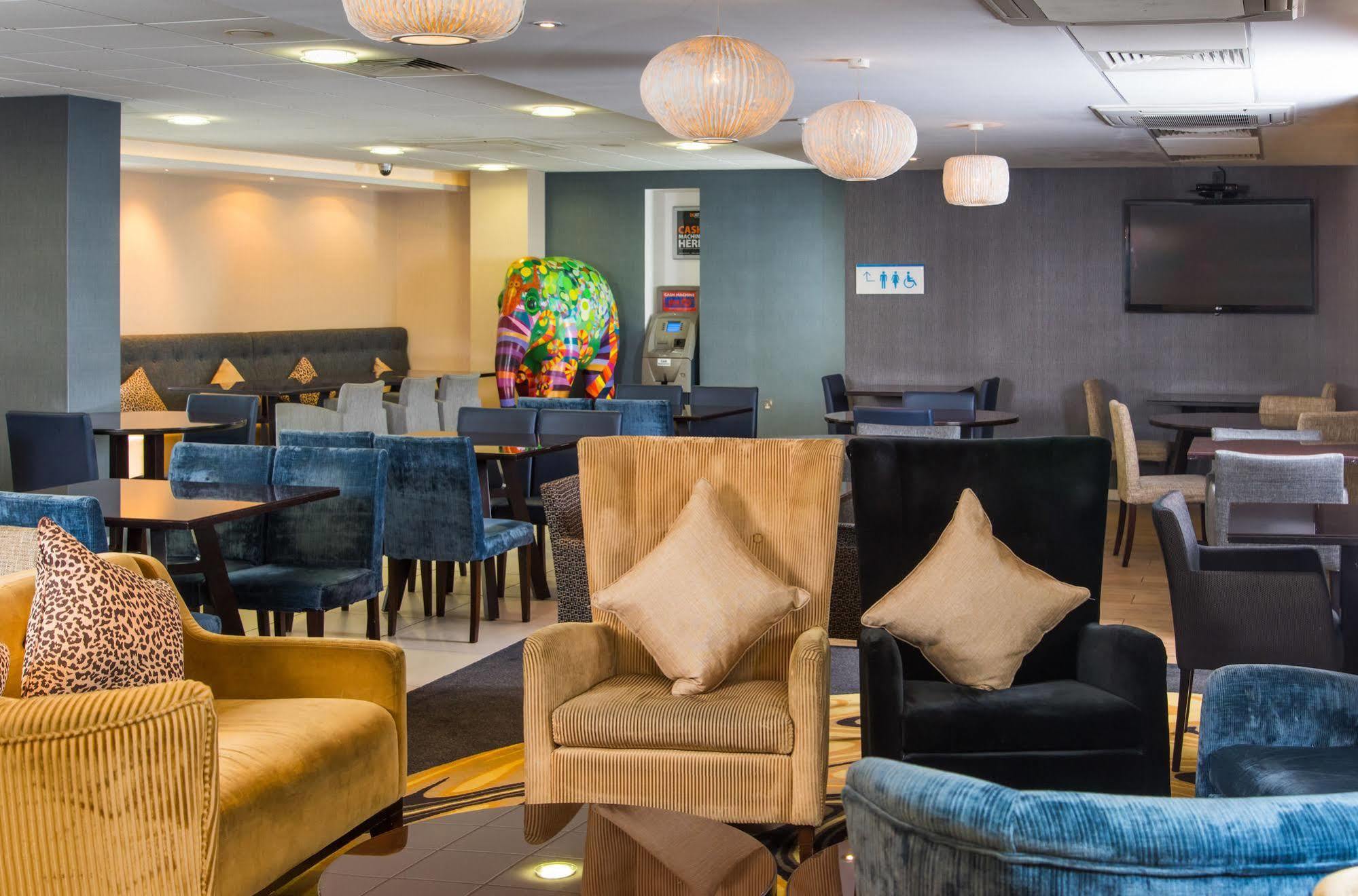 Holiday Inn Express London-Wimbledon-South, An Ihg Hotel Eksteriør billede